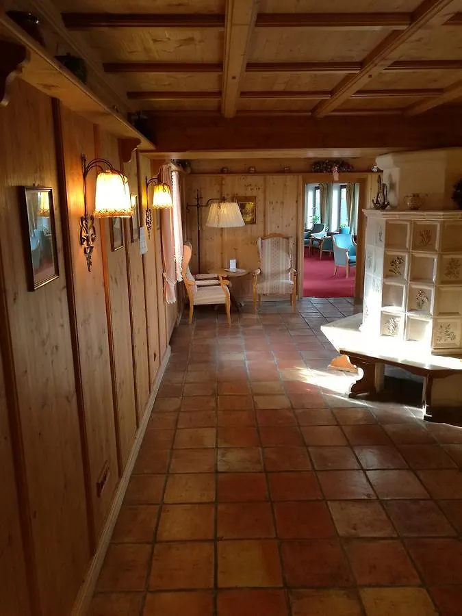 Landhotel Sonnenfeld Bad Wiessee 3*,